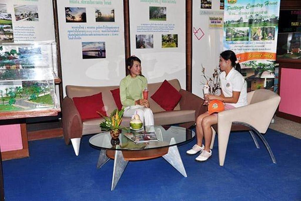 Pattaya Country Club & Resort Ban Pong  Exteriör bild