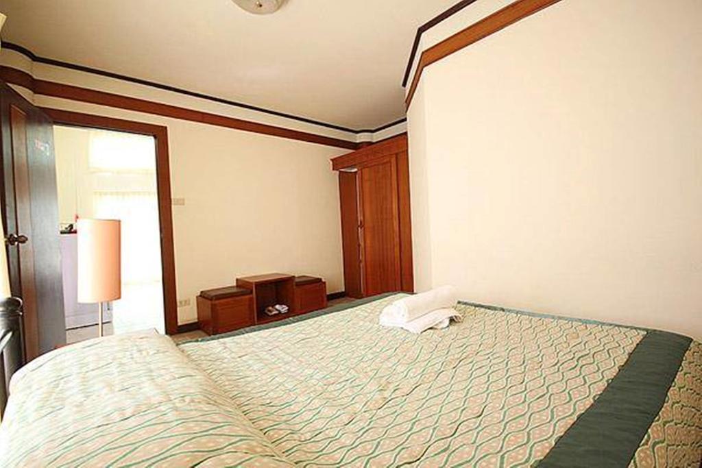 Pattaya Country Club & Resort Ban Pong  Exteriör bild