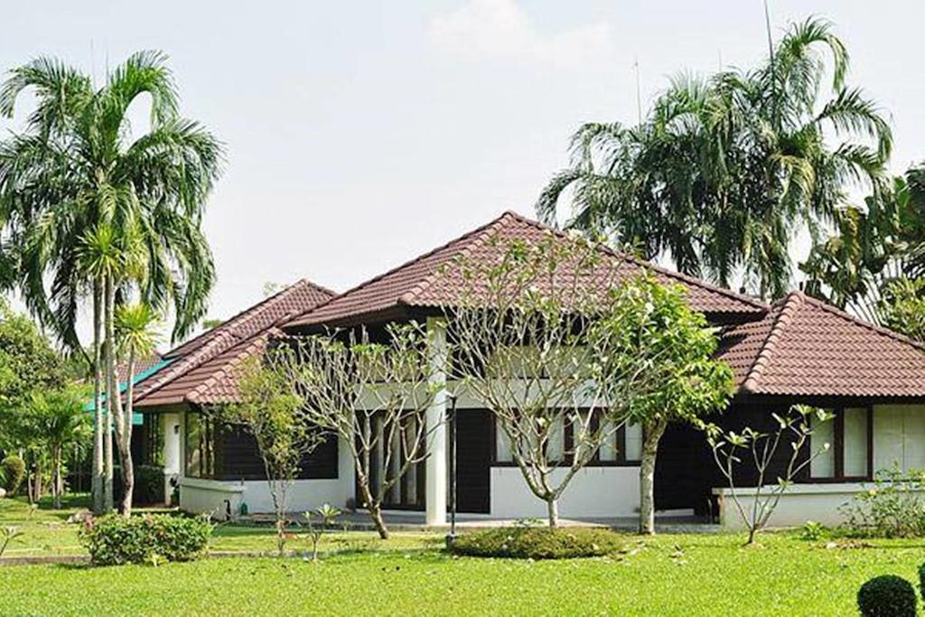Pattaya Country Club & Resort Ban Pong  Exteriör bild