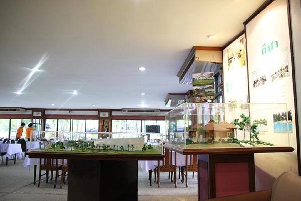 Pattaya Country Club & Resort Ban Pong  Exteriör bild