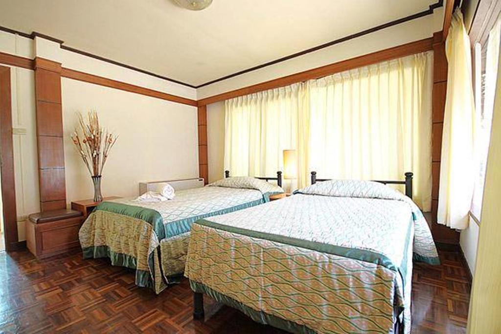 Pattaya Country Club & Resort Ban Pong  Rum bild