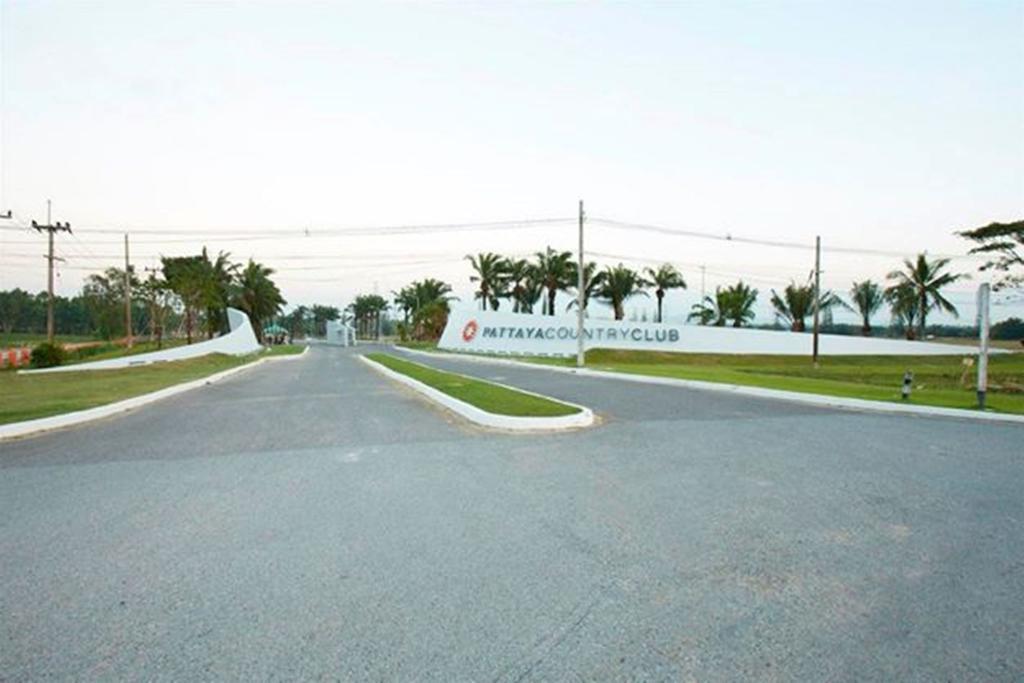 Pattaya Country Club & Resort Ban Pong  Exteriör bild